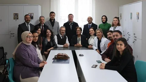 Erzincan'da Öğretmenlere Teşekkür Ziyareti