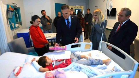 Muğla'da Vali Akbıyık Yeni Yıla Ziyaretlerle Girdi