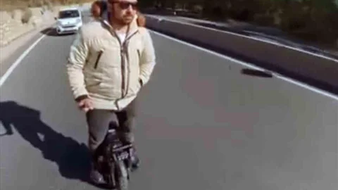 Muğla'da Tek Tekerlekli Scooter ile İniş