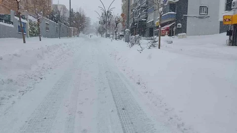 Şırnak'ta Okullara Kar Engeli