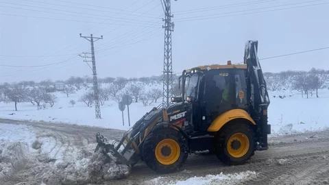 Gaziantep'te Karla Mücadele Çalışmaları Devam Ediyor