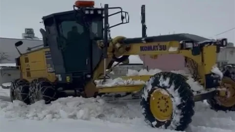 Adıyaman'da Kar Mücadelesi Devam Ediyor
