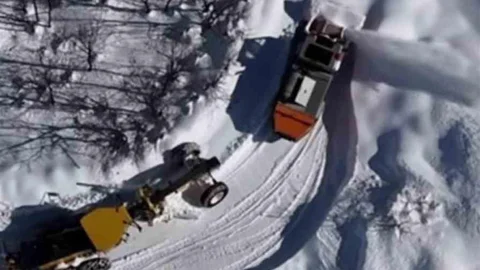 Tunceli'de Köy Yolları Açılıyor