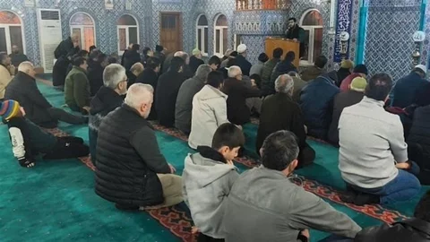 Anamur'da Yeni Yıla Dualarla Başlandı