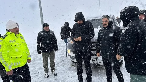 Hakkari'de Çığ Tehlikesine Dikkat