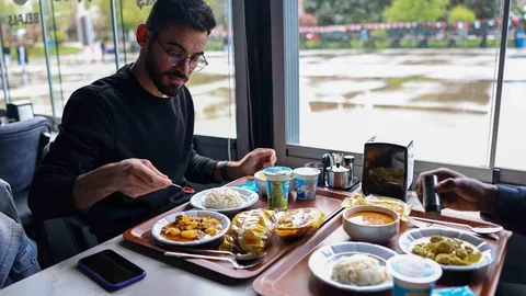 Sakarya'da Öğrencilere Özel Kampüs Mutfak