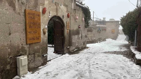 Aksaray Güzelyurt'ta Kar Yağışı Etkili Oldu
