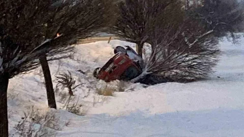 Elazığ'da Otomobil Devrildi