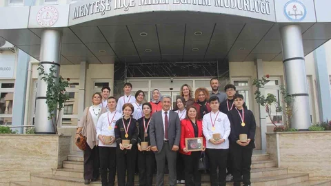 Menteşe'den Genç Şeflerin Başarısı