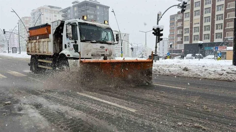 Kahramanmaraş'ta Kar Yağışı İçin 2 Bin 287 İhbar