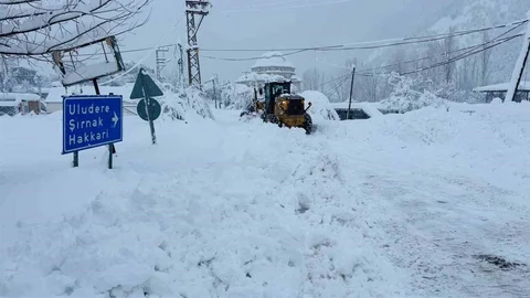 Şırnak’ta Kar Yağışı Hastaları Zorladı