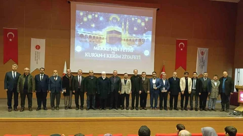 Aydın'da Kur'an Ziyafeti Programı Düzenlendi