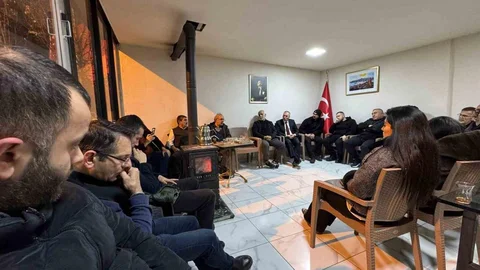 Onur: "Arvasi Hoca, Türk Milletinin Manevi Mimarıdır"