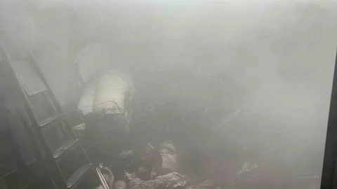 Kediler İçin Açık Bırakılan Isıtıcı Yangın Çıkardı