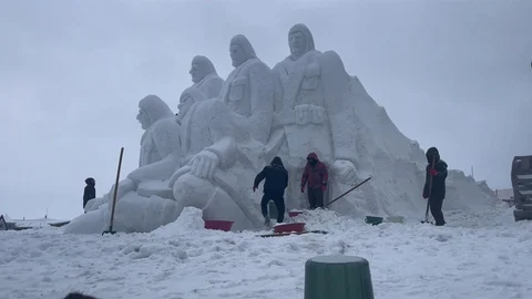 Sarıkamış'ta Kardan Heykeller Tamamlandı