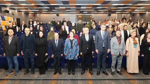 Türk Dünyası Şairleri Bursa'da Buluştu