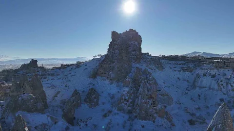 Sıcak Hava Balonları Kapadokya'da Yeniden Uçuşa Geçti