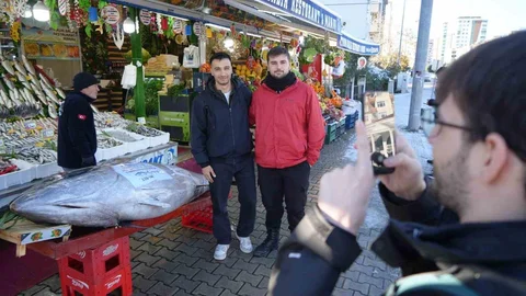 Samsun'da Dev Orkinos Görenleri Şaşırttı