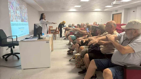 Marmaris’te Gerontoloji Atölyesi Başladı