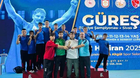 Yunusemre Belediyespor 2025'te 211 Madalya Kazandı