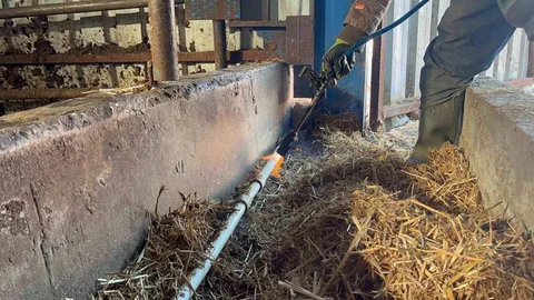 Eskişehir'de Besiciler Su Şebekelerini Açmaya Çalışıyor