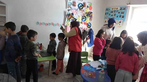 Köy Çocukları Eğlenceli Bir Gün Geçirdi
