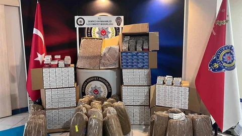 Demirci'de Kaçak Tütün Ele Geçirildi