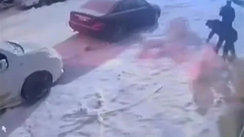 Elazığ'da Kardan Adam Saldırısı