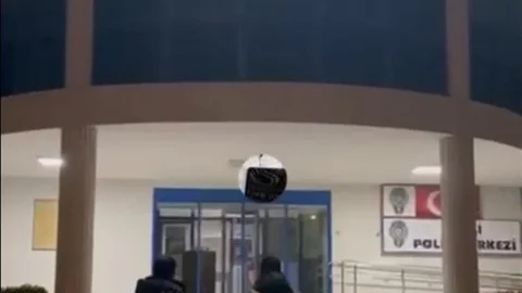 İzmir'de Uyuşturucu Operasyonu Gerçekleşti