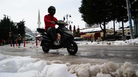 Samsun'da Motosiklet Trafik Yasağı Kaldırıldı