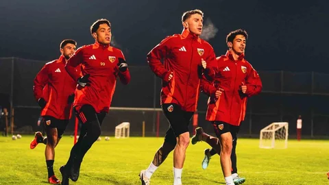 Kayserispor Antalya'da Kamp Yapıyor
