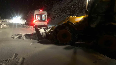 Dicle'de Karla Mücadele Çalışmaları Sürüyor