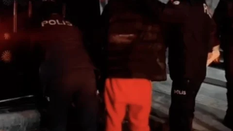 Çorum'da Çatıdan Kaçmaya Çalıştı