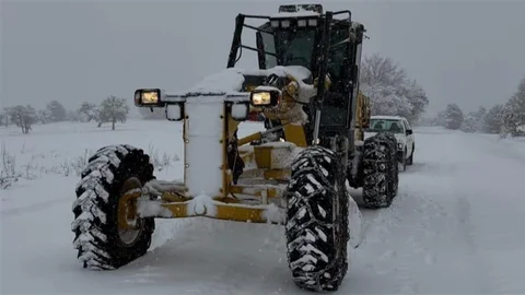 Amasya'da Kapanan Köy Yolları Açıldı