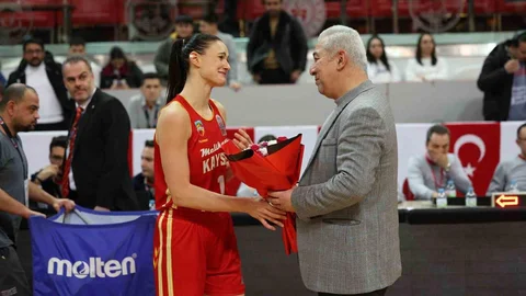 Alice Kunek ile Ayrılık Süreci Kayseri'de Yaşandı