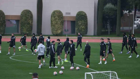 Beşiktaş Antalya'da Antrenman Yapıyor