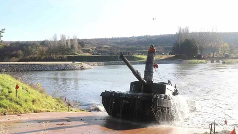 Kırklareli'nde Durgun Sulardan Geçiş Eğitimi Yapıldı