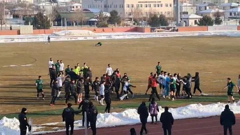 Erzincan'da Maç Sonu Kavga Çıktı