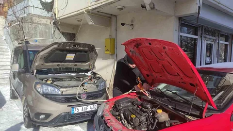 Dondurucu Soğuklar Araçları Çalıştırmadı