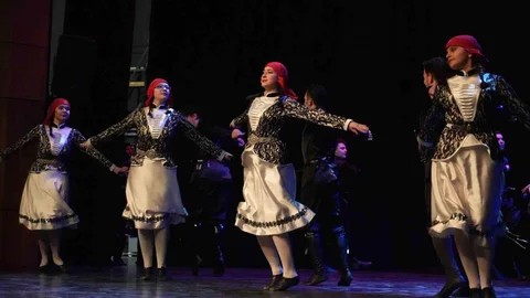 Çerkesler Kültür Gecesi Düzenledi