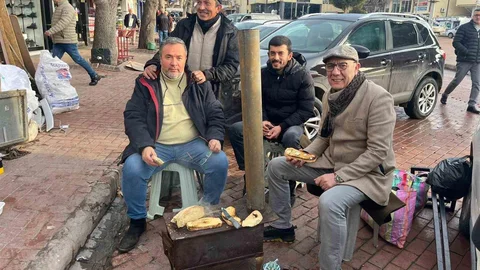 Tavşanlı Esnafından Bereket Sofrası Geleneği