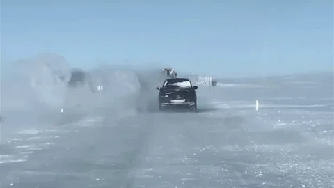 Karayazı'da Fırtına Etkili Oldu