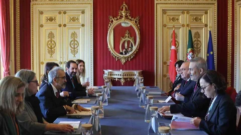 Hakan Fidan'dan Portekiz Teması