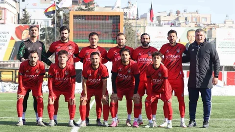 Şehitkamil Belediyespor Zirveye Koşuyor