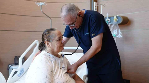 İstanbul'da Kalp Ameliyatında Başarı Hikayesi