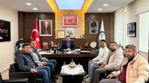 Tavas'ta Öğrenci Bursu İçin Ağaçlandırma Projesi