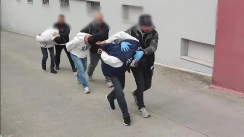 Adana'da Uyuşturucu Hap Operasyonu