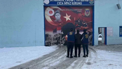 Diyarbakır'da 67 Şahıs Tutuklandı