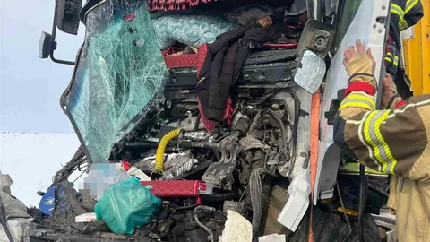 Diyarbakır'da Tır Kazası: 1 Yaralı