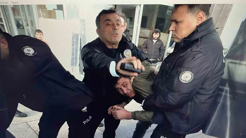 Bursa'da Başkan Bozbey'e Saldırı Girişimi